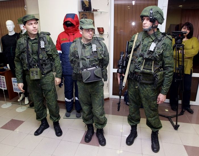 Новая российская боевая экипировка (16 фото) Новая российская боевая экипировка (16 фото)