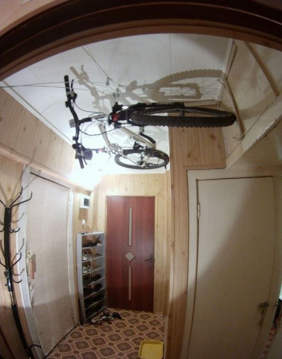 Как "расположить" велосипед в хрущевке (6 фото)