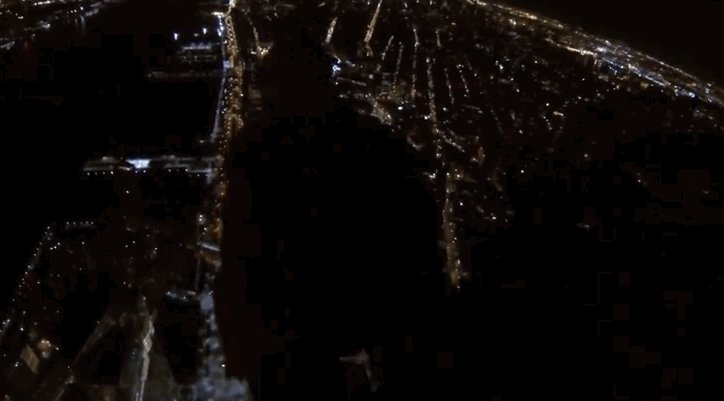 Прыжок с крыши здания глазами бейсджампера (3 фото)