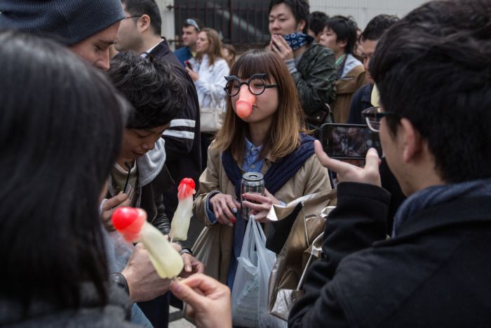 Ежегодный фестиваль плодородия в Японии (24 фото)