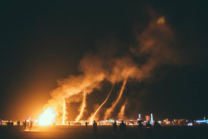 Коллекция фотографий с фестиваля Burningman (100 фото)