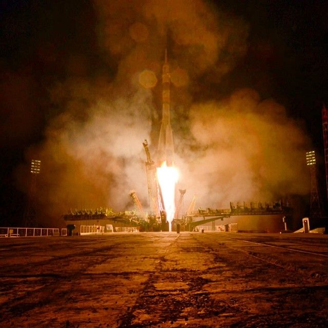 Удивительные снимки Роскосмоса (41 фото)
