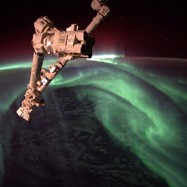 Удивительные снимки Роскосмоса (41 фото)