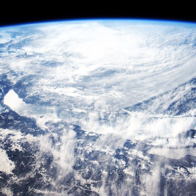 Удивительные снимки Роскосмоса (41 фото)