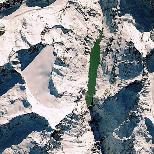 Удивительные снимки Роскосмоса (41 фото)
