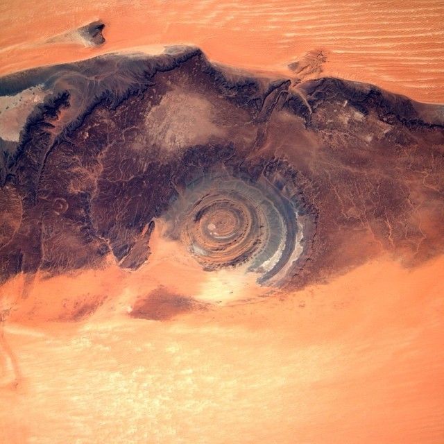 Удивительные снимки Роскосмоса (41 фото)