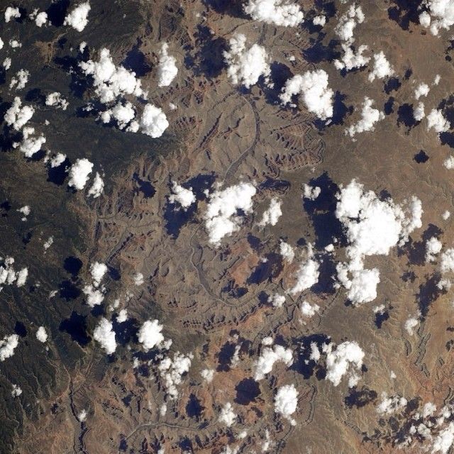 Удивительные снимки Роскосмоса (41 фото)