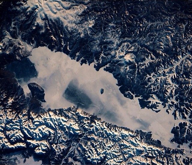 Удивительные снимки Роскосмоса (41 фото)