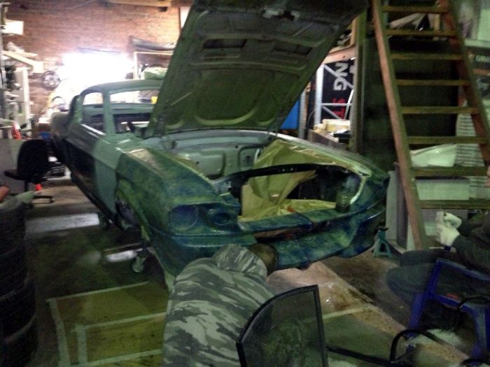 Диван, изготовленный по матрице заряженного Ford Mustang Fastback (24 фото)