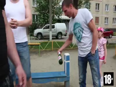 Зачистка дворов Челябинска от алкоголиков (85.8 мб)