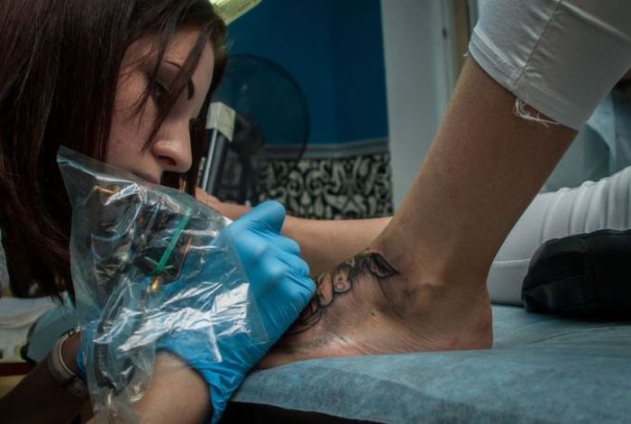 Как наносят на кожу татуировки в профессиональных салонах (29 фото)