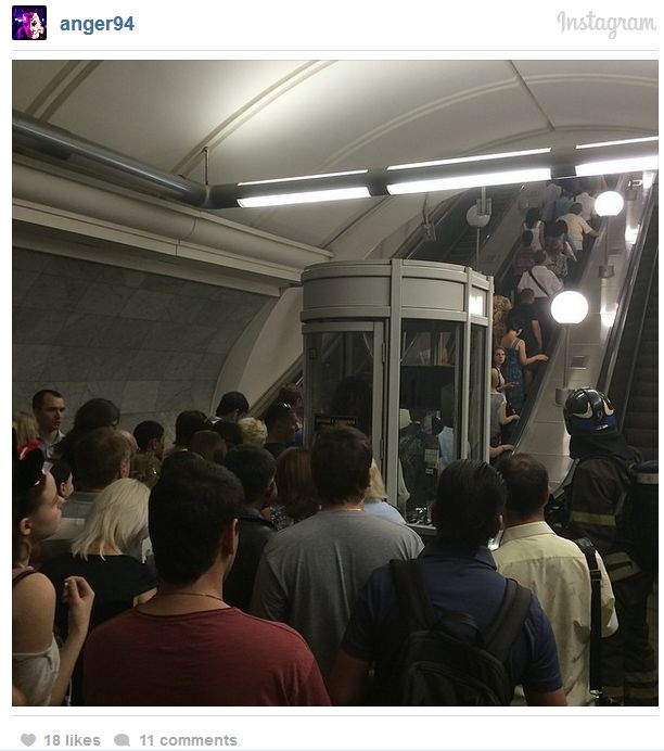 Авария в московском метро на Арбатско-Покровской линии (24 фото + видео)