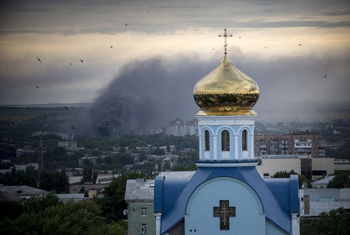Боевые действия в Донецкой и Луганской области (24 фото)