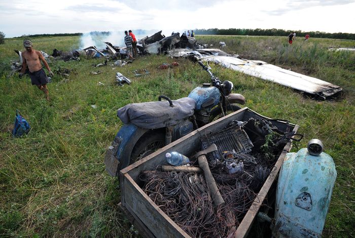 Боевые действия в Донецкой и Луганской области (24 фото)