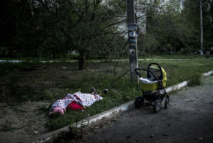 Боевые действия в Донецкой и Луганской области (24 фото)