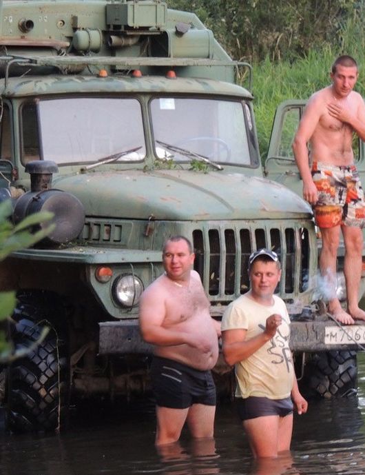 Съездили мужики на УАЗике на природу (7 фото + видео)