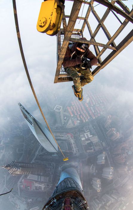 Головокружительные снимки на экстремальной высоте (84 фото)