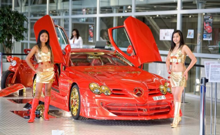 Авто за 10 миллионов долларов на базе Mercedes McLaren SLR (42 фото)