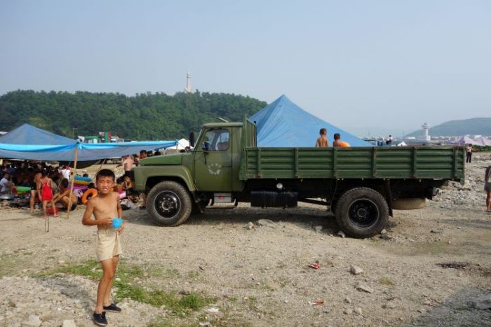 Пляжи Северной Кореи (19 фото)