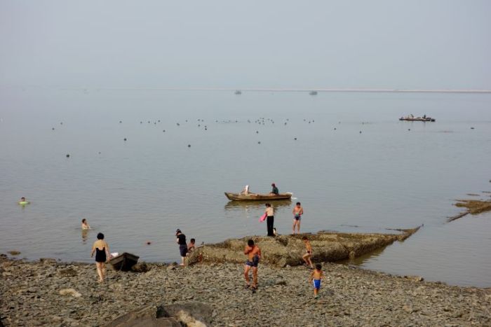 Пляжи Северной Кореи (19 фото)