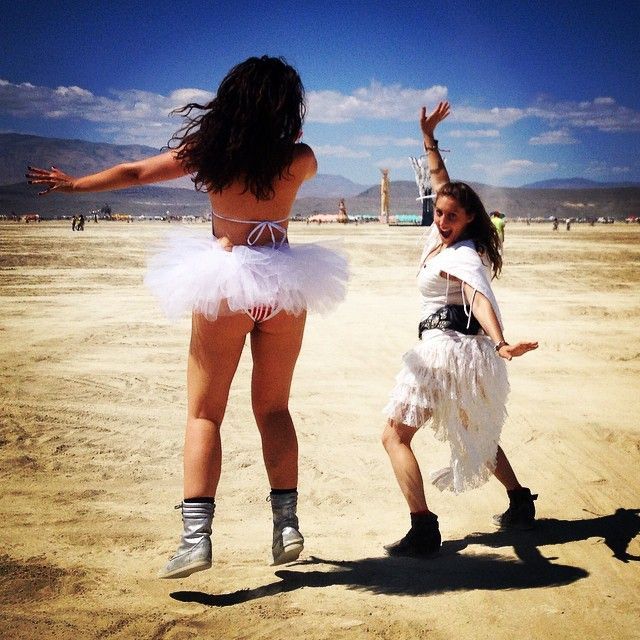 Закрытие фестиваля "Burning Man 2014" в Неваде (52 фото)