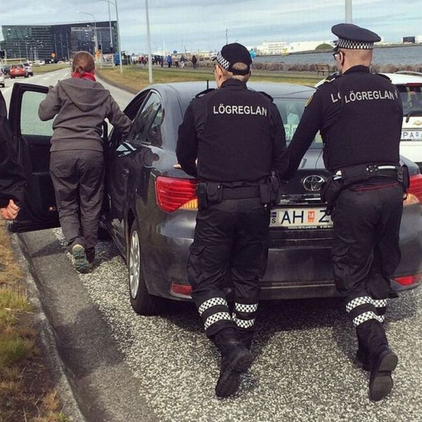 Как работается полицейским в Исландии (46 фото)