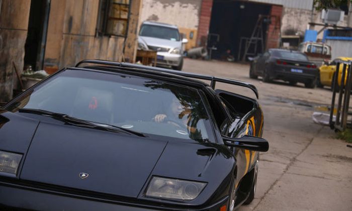 Lamborghini Diablo своими руками (28 фото)