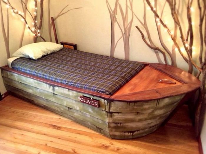 Детская кровать в виде лодки своими руками (12 фото)