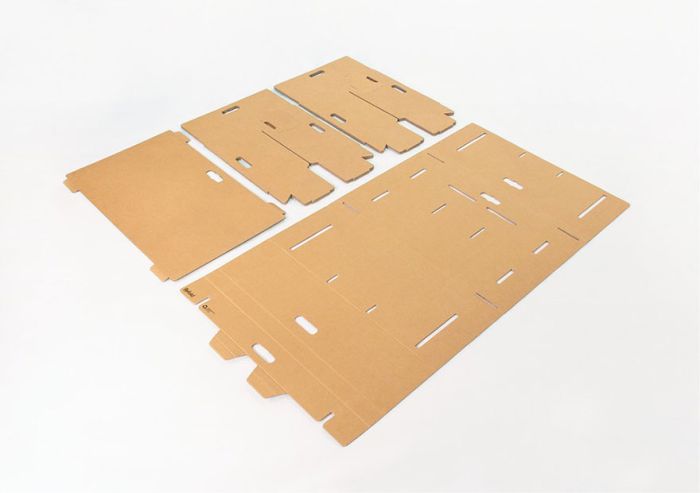 Рабочий стол-трансформер из картона (9 фото)