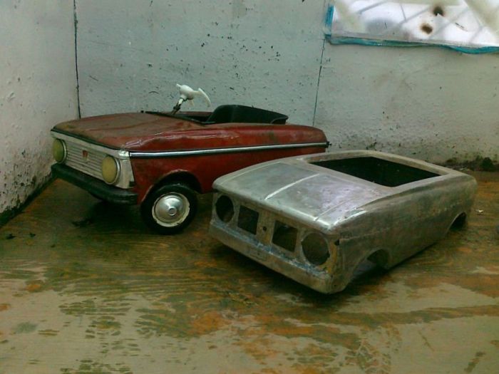 Реставрация детской педальной машины «Москвич» (56 фото)