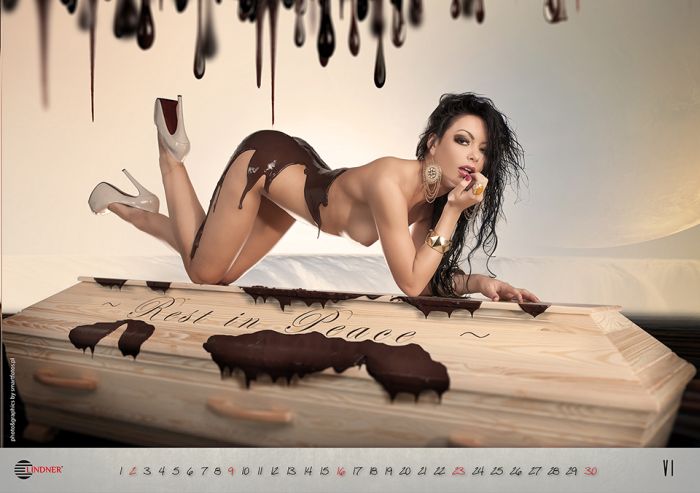 Эротический календарь от компании LINDNER (66 фото)