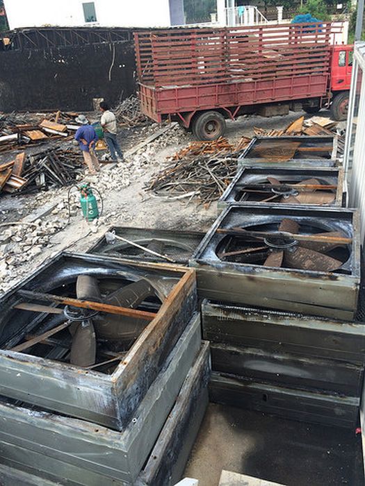 Пожар на биткоин-ферме в Таиланде повлек миллионные убытки (15 фото)