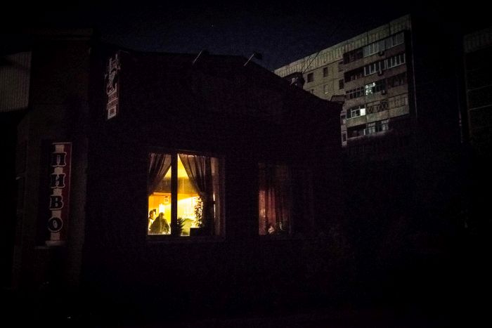 Сложная ситуация в Луганске (24 фото)