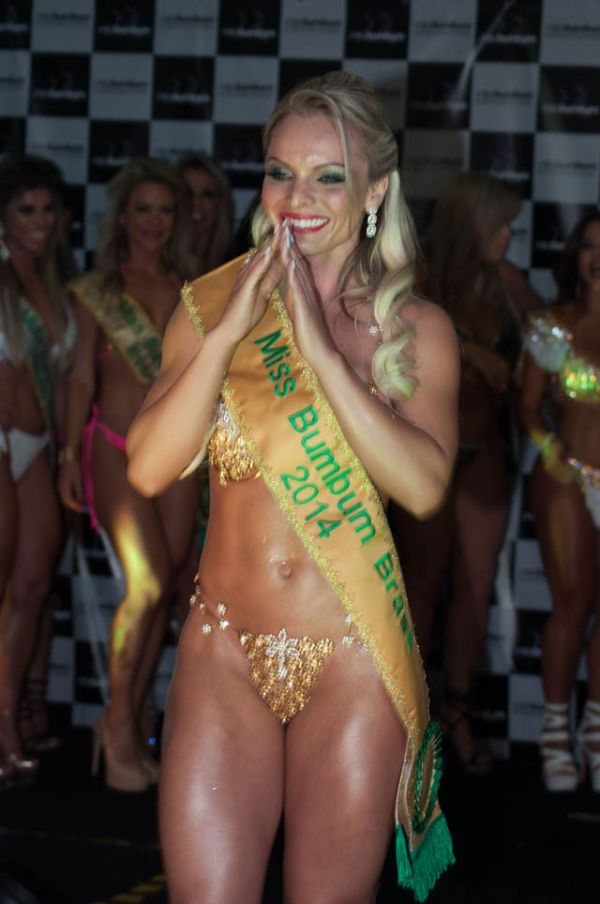 Индианара Карвальо завоевала титул «Мисс Бумбум-2014». НЮ (35 фото)
