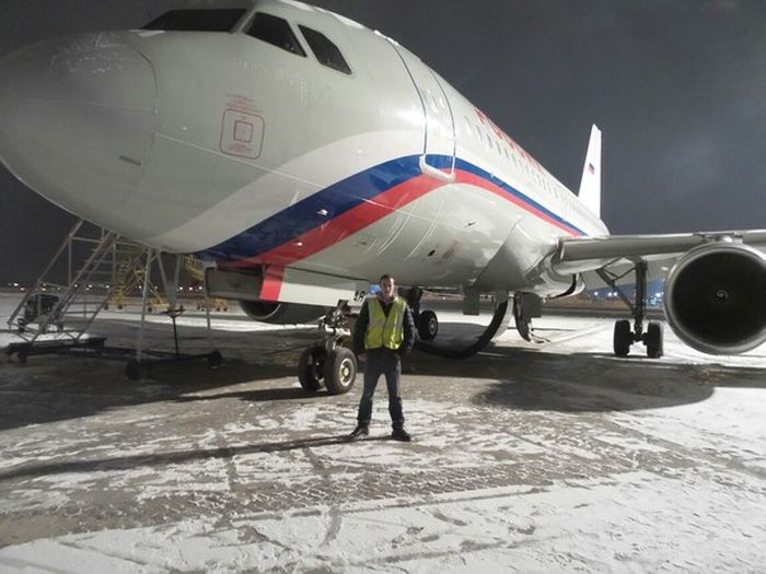 Руферы устроили себе незаконную экскурсию по аэропорту Пулково (43 фото)