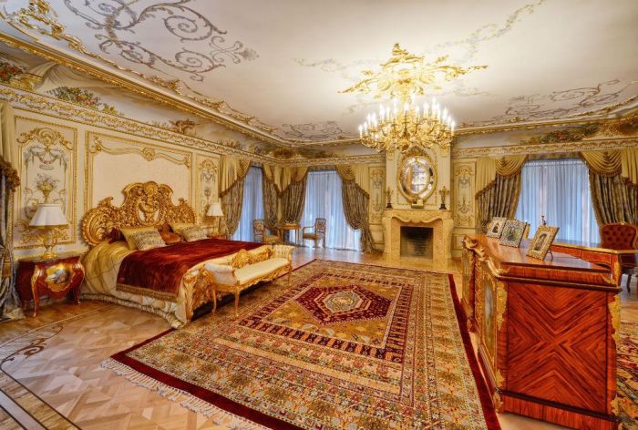 На Рублевке продают дворец за 100 миллионов долларов (24 фото)