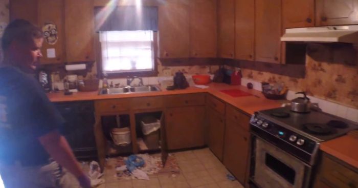 Полиция США пришла в ужас, проводя обыск в доме преступника-сатаниста (33 фото)
