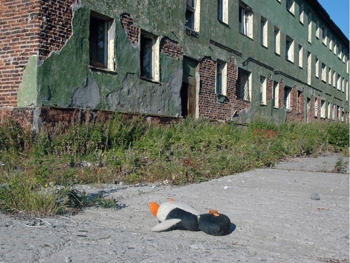 Тяжелая судьба закрытого поселка Финвал (45 фото)