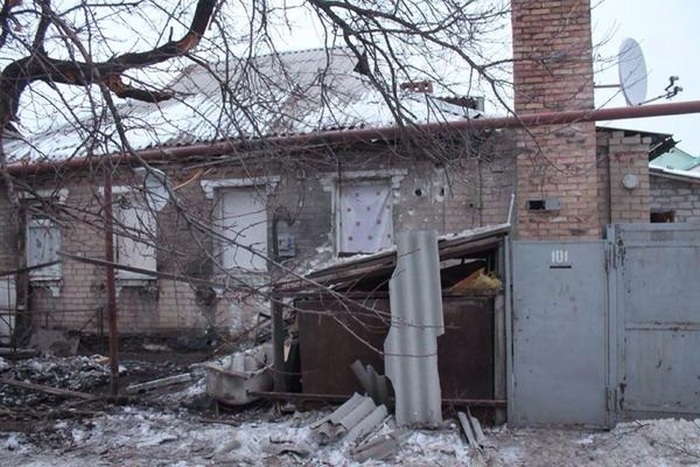 Донецк и Горловка подверглись массированному артобстрелу (57 фото + 3 видео)