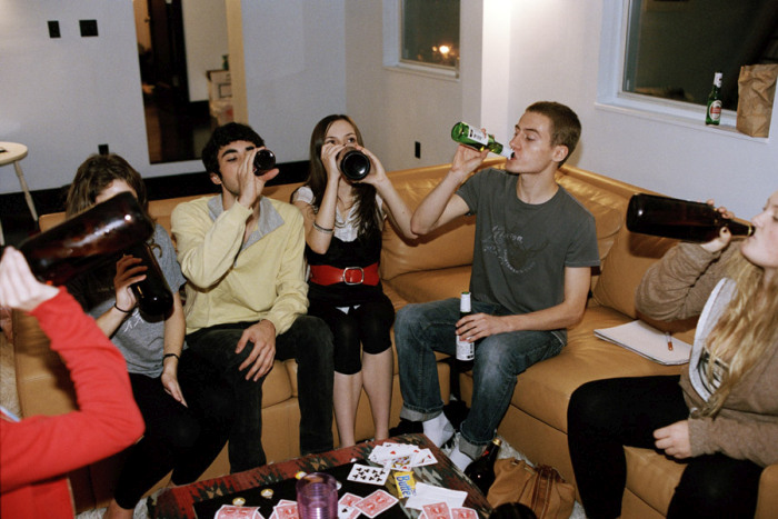 Взрослые развлечения американских выпускников школ (35 фото)