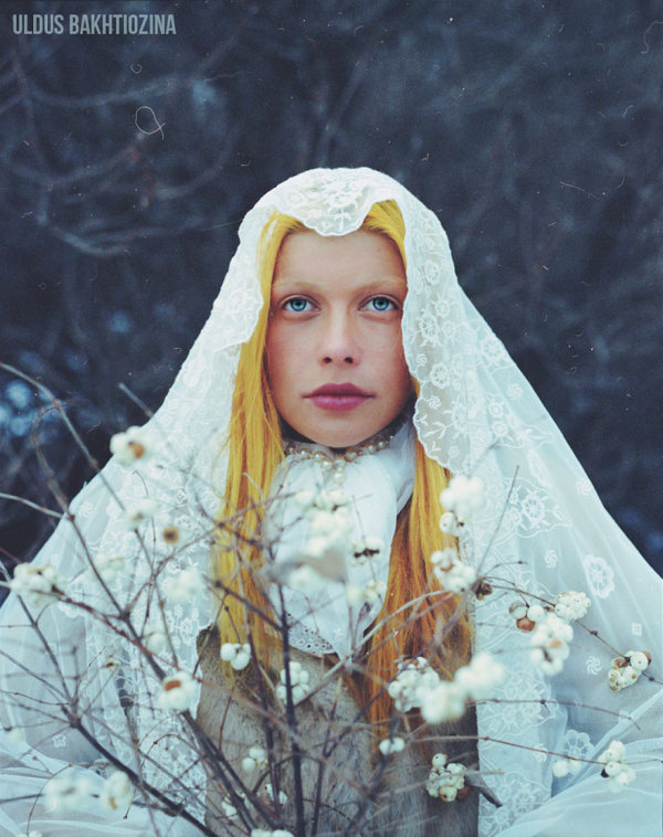 Сюрреалистичный фотопроект «Русские сказки на новый лад» от Юлдуз Бахтиозины (18 фото)