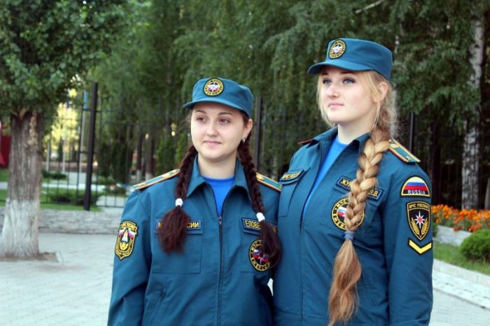Девушки, состоящие на службе в МЧС России (40 фото)