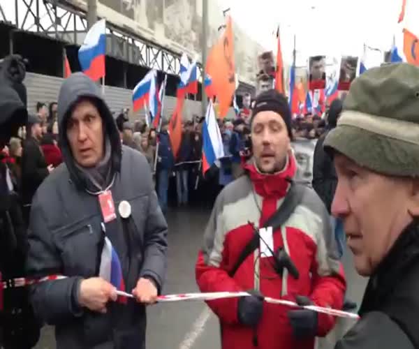 Инцидент на марше памяти Бориса Немцова