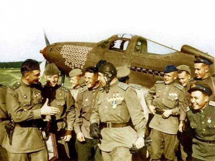 Александр Иванович Покрышкин - гроза пилотов Третьего рейха (11 фото)