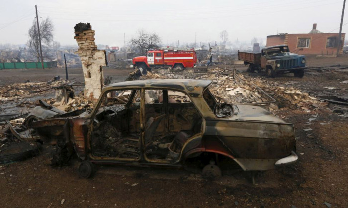 Пал сухой травы привел к множеству крупных пожаров в Хакасии (20 фото + видео)