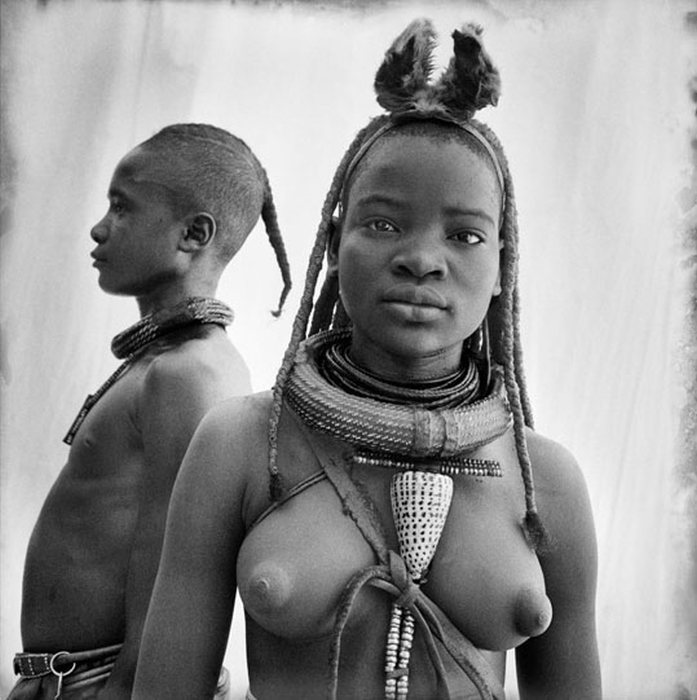 Жизнь африканского полукочевого племени Химба. НЮ (16 фото)