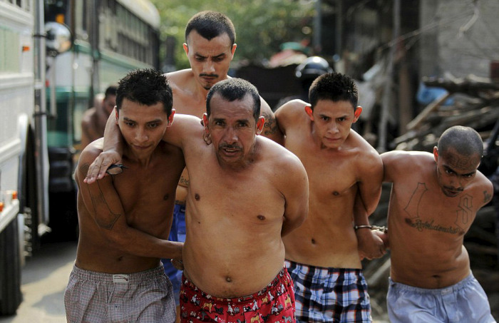 В Сальвадоре появилась отдельная тюрьма для головорезов (22 фото)
