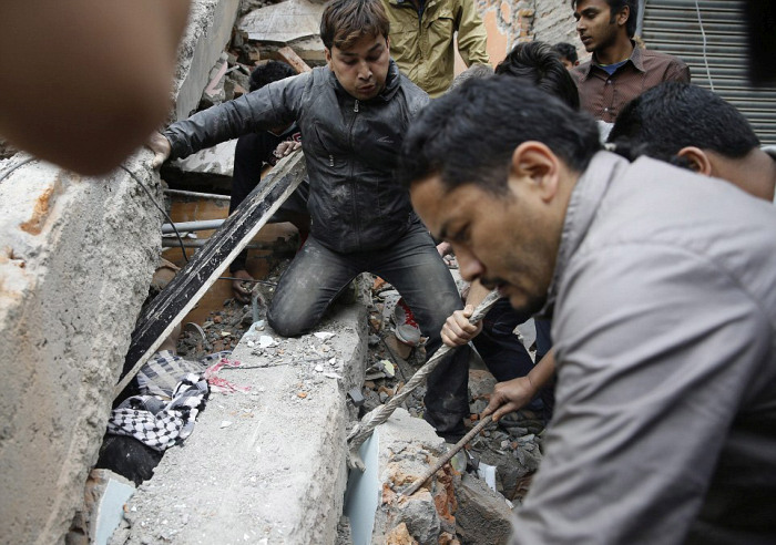 Непал потрясло страшное землетрясение (20 фото)