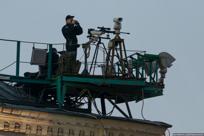 Снайперы в центре Москвы (5 фото)