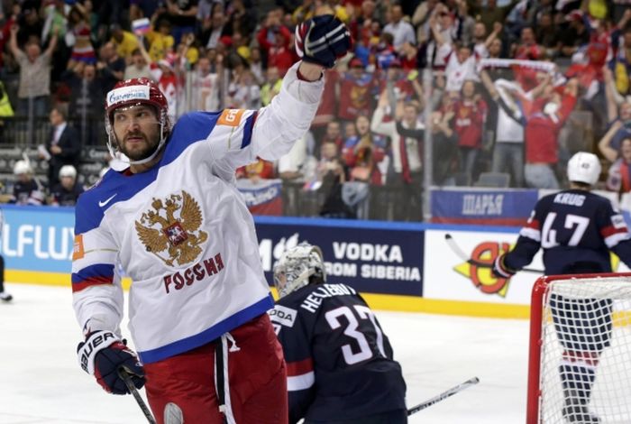 Хоккей. Россия - США - 4:0 (10 фото)